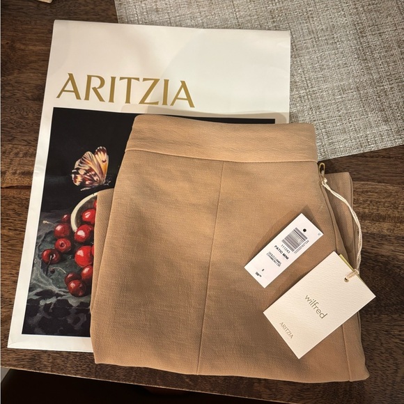 NWT Aritzia Wilfred Patio Mini Skirt in Crepette Gold Camel - Picture 6 of 6